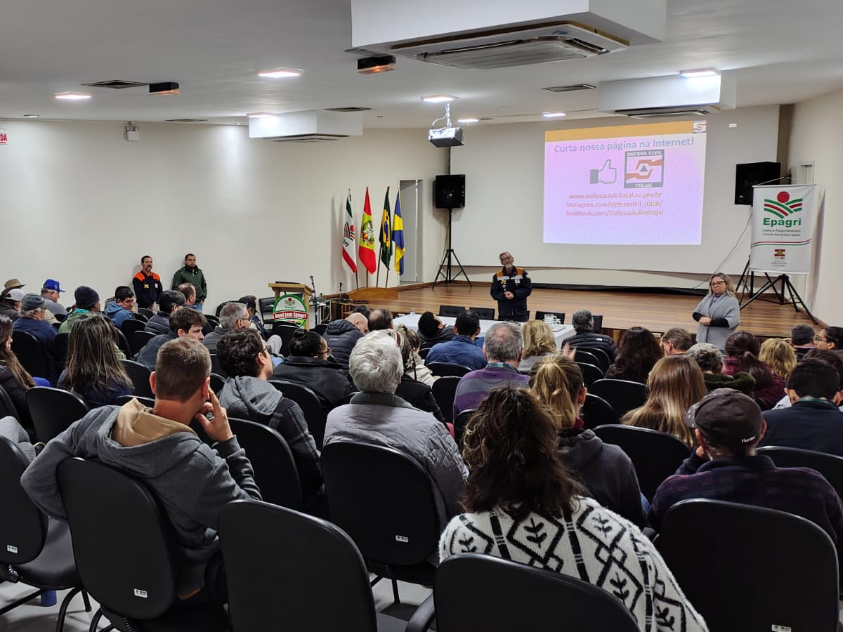 Defesa Civil leva conhecimento sobre riscos e prevenção à Epagri