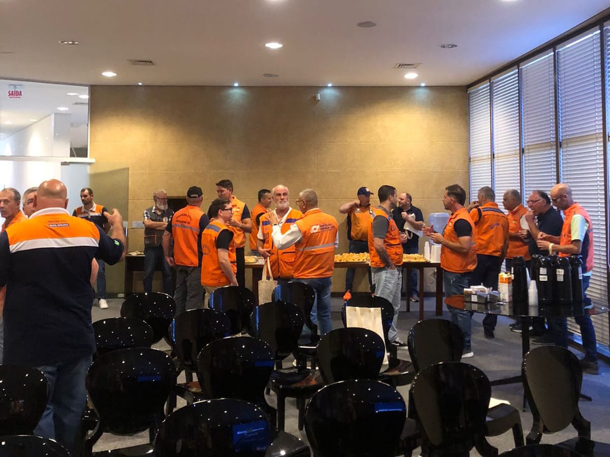 Defesa Civil de Itajaí reforça atuação estratégica em seminário mesorregional em Joinville