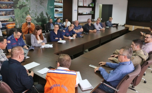 Município de Itajaí promove reunião preventiva devido à previsão de chuva intensa nos próximos dias
