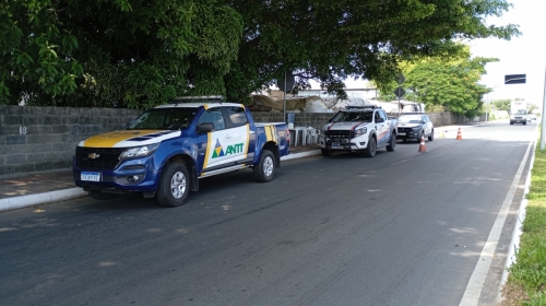DEFESA CIVIL DE ITAJAÍ REALIZA PRIMEIRA FISCALIZAÇÃO DE TRANSPORTE DE PRODUTOS PERIGOSOS EM 2025 