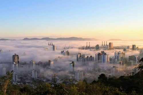 TEMPO FIRME COM BONS PERÍODOS DE SOL NESTE FIM DE SEMANA EM ITAJAÍ