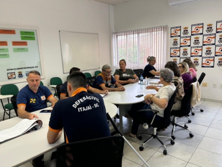 Defesa Civil de Itajaí reúne INIS e Assistência Social para alinhar gestão dos abrigos cadastrados